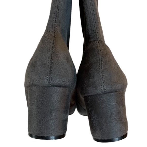 Gray faux suede over the knee boots block 2.5” heel size - Picture 3 of 16